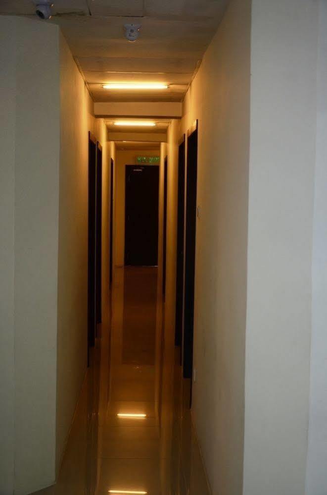Aura Hotel Kuala Lumpur Extérieur photo